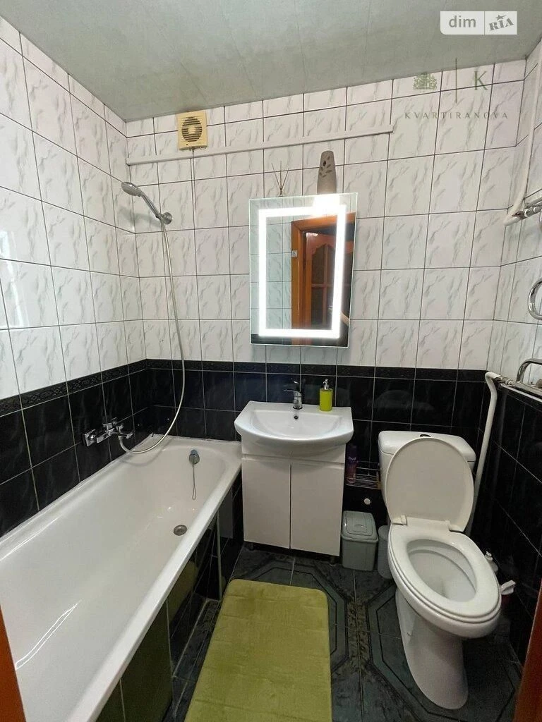 Познанская, ТРК Украина, продажа 1к квартиры