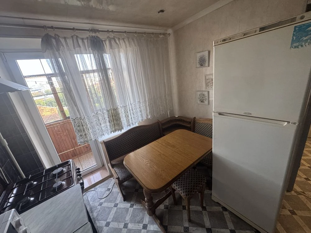 Продам 1 комн.кв. Конный рынок  ремонт ул.Шота Руставели