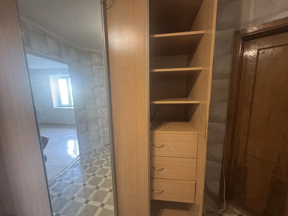 Продам 1 комн.кв. Конный рынок  ремонт ул.Шота Руставели