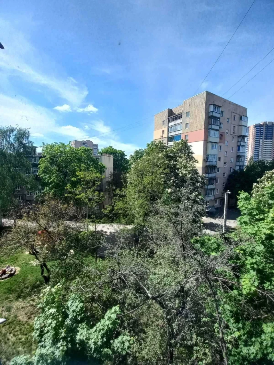 For sale 2-room apartment on Pavlovo Pole, metro 23 Avgusta,