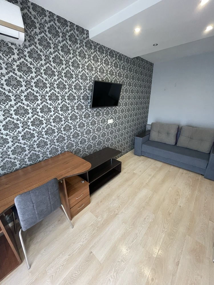 2-room apartment for sale, Nauky Avenue, 39 st. m. 23 Aug.