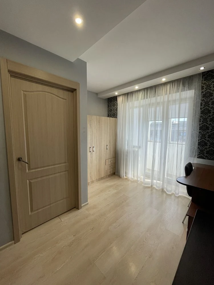 2-room apartment for sale, Nauky Avenue, 39 st. m. 23 Aug.