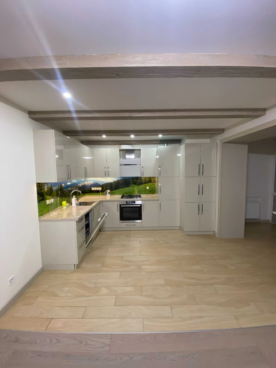 Продаж квартири 1+1, 85 м², МЖК Інтернаціоналіст, буд. 34 9п
