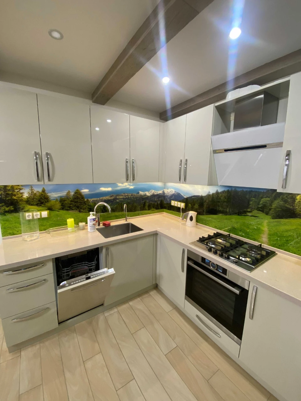 Продаж квартири 1+1, 85 м², МЖК Інтернаціоналіст, буд. 34 9п