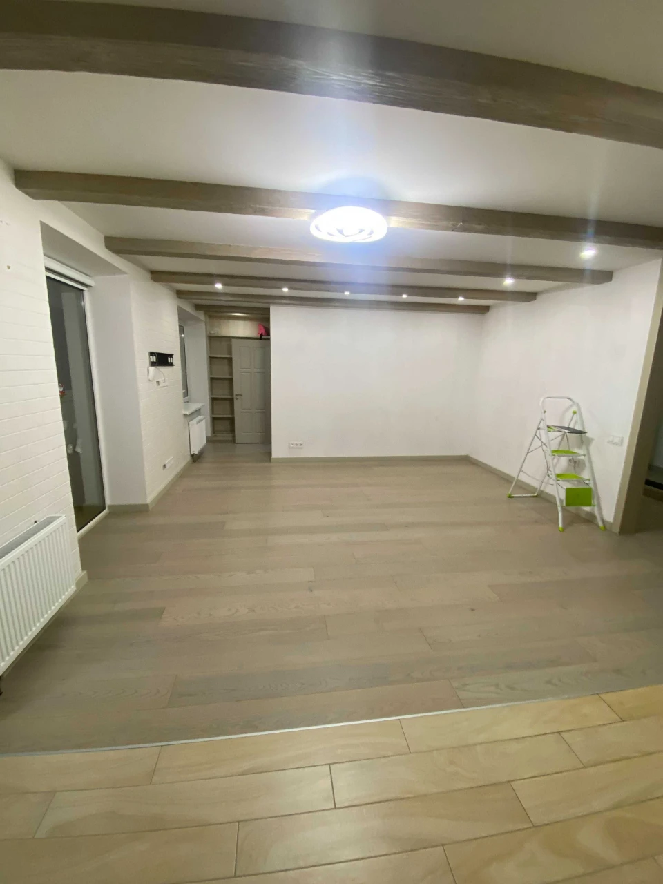 Продаж квартири 1+1, 85 м², МЖК Інтернаціоналіст, буд. 34 9п