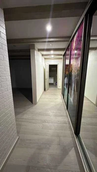 Продаж квартири 1+1, 85 м², МЖК Інтернаціоналіст, буд. 34 9п