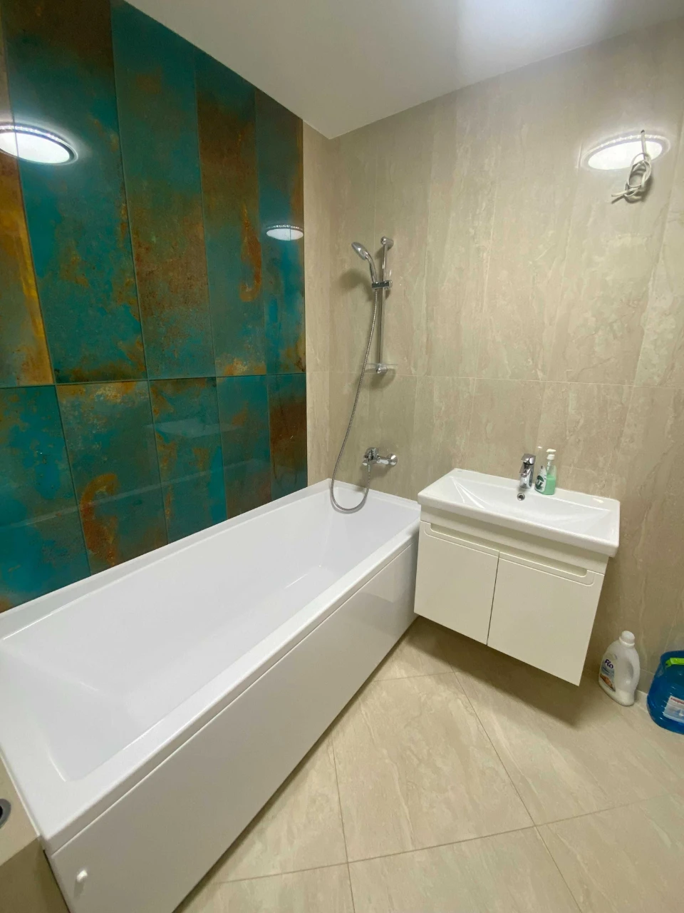 Продаж квартири 1+1, 85 м², МЖК Інтернаціоналіст, буд. 34 9п