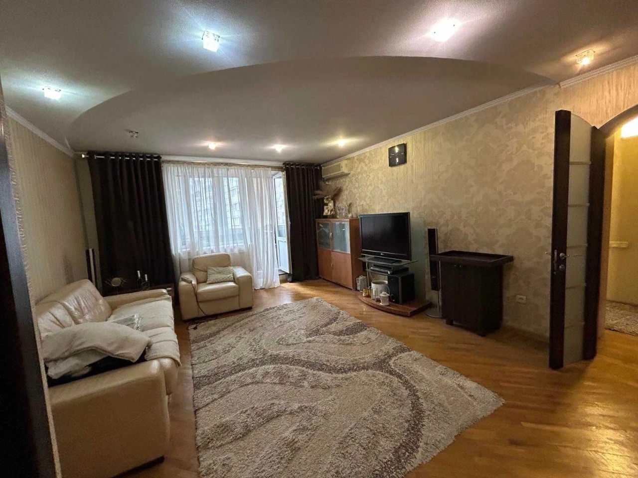 RARE pr-nie! 3-room apt. Kholodnogorskaya st. . M. Kholodnaya Gora