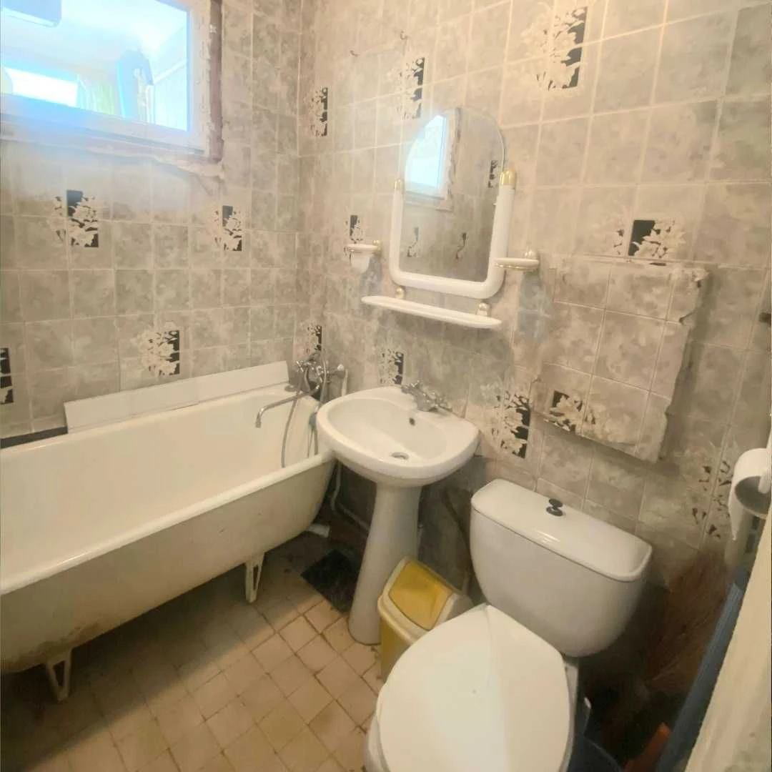 Gora 10 minutes, 1-room apartment for sale, Stantsionna Street