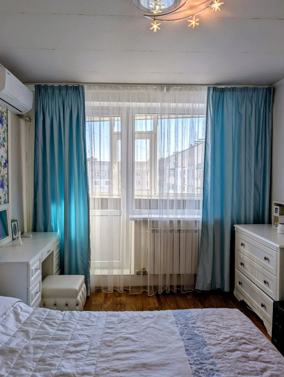 Продам 3 комнатную квартиру.Ремонт.Горизонт.Индустриальная