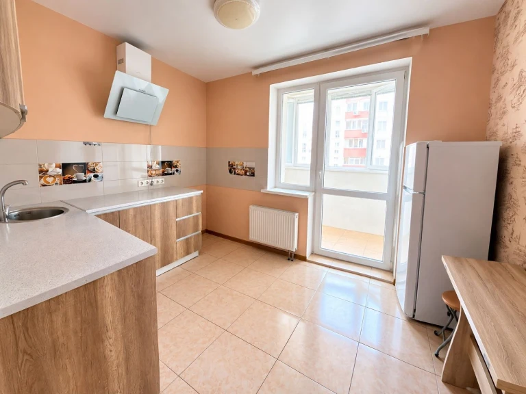 Selling a 1-room apartment with renovation in the Saltovsky residential complex (602 m/r, Me