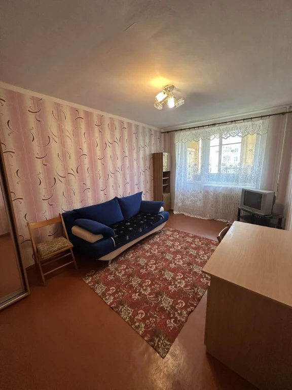 Продам 1 кімнатну квартиру  пр.Л.Свободи,46А. Олексіївка, 6/