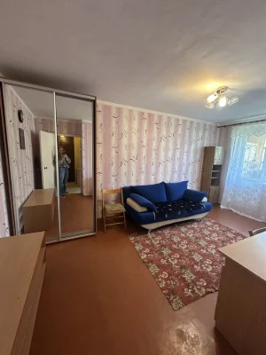 Продам 1 кімнатну квартиру  пр.Л.Свободи,46А. Олексіївка, 6/