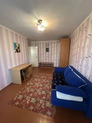Продам 1 кімнатну квартиру  пр.Л.Свободи,46А. Олексіївка, 6/