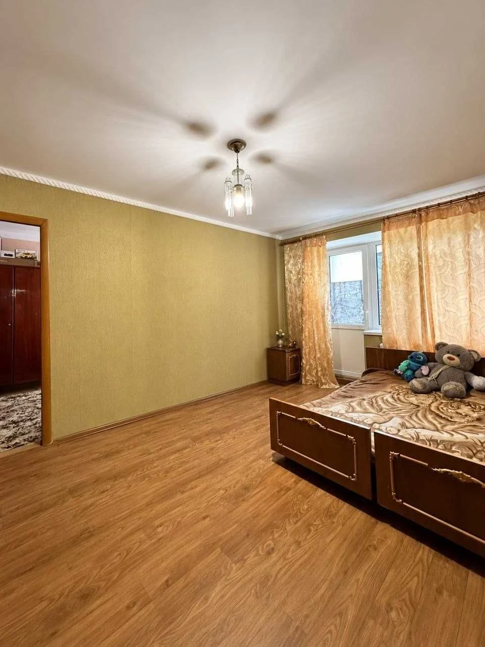 Продам 2 кімнатну квартиру на вул. Троїцька