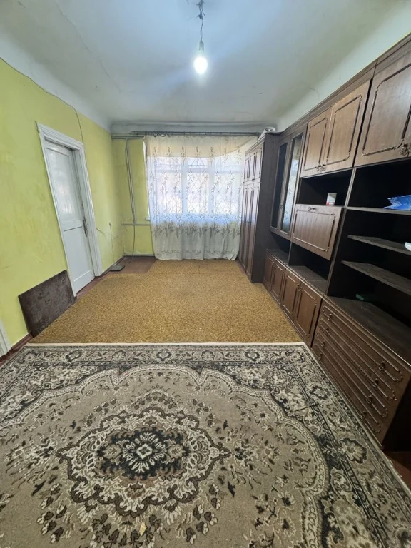 Продам 3-х квартиру вул. Лихвинська Стінка