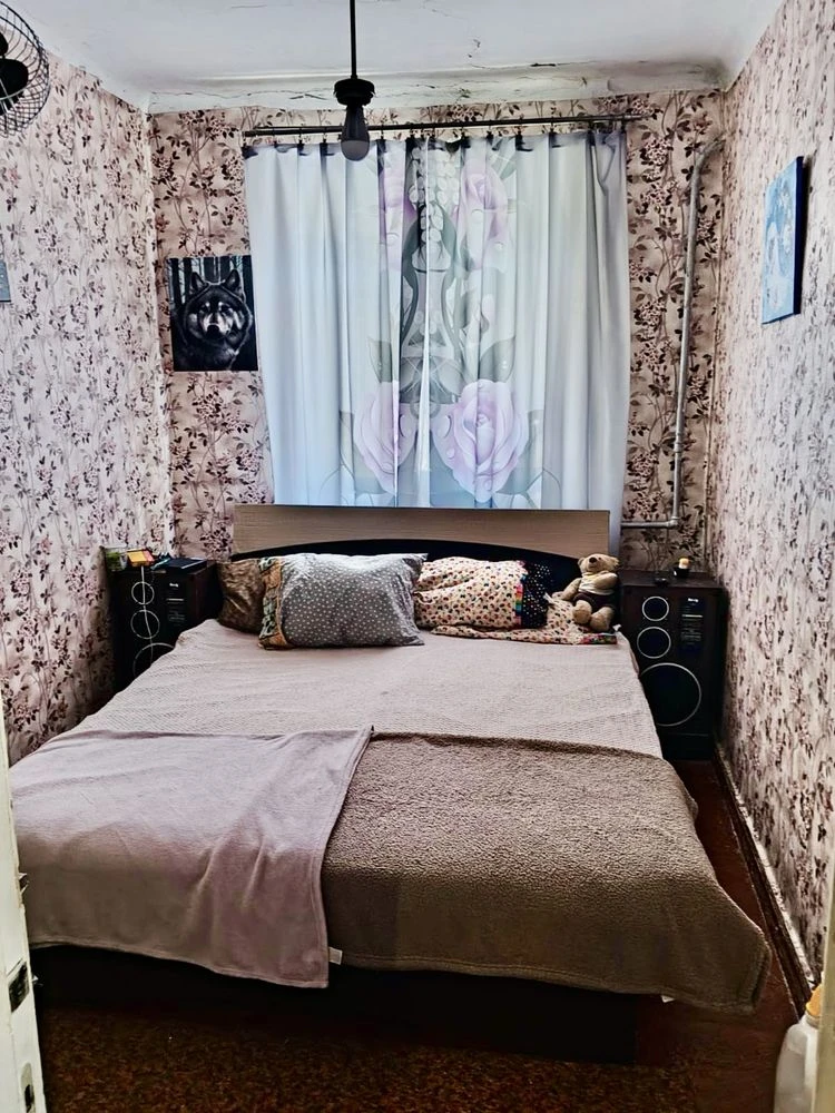Продам 3-х квартиру вул. Лихвинська Стінка