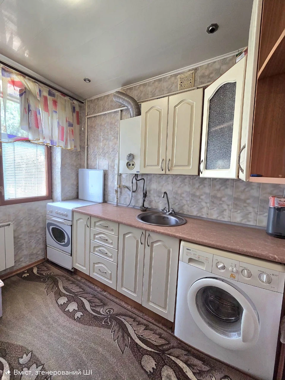 Продам  2-кімнатну квартиру! Вул. Металургів, 2й поверх, не