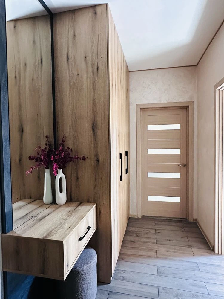 2-кімнатна квартира ,район 12 школи