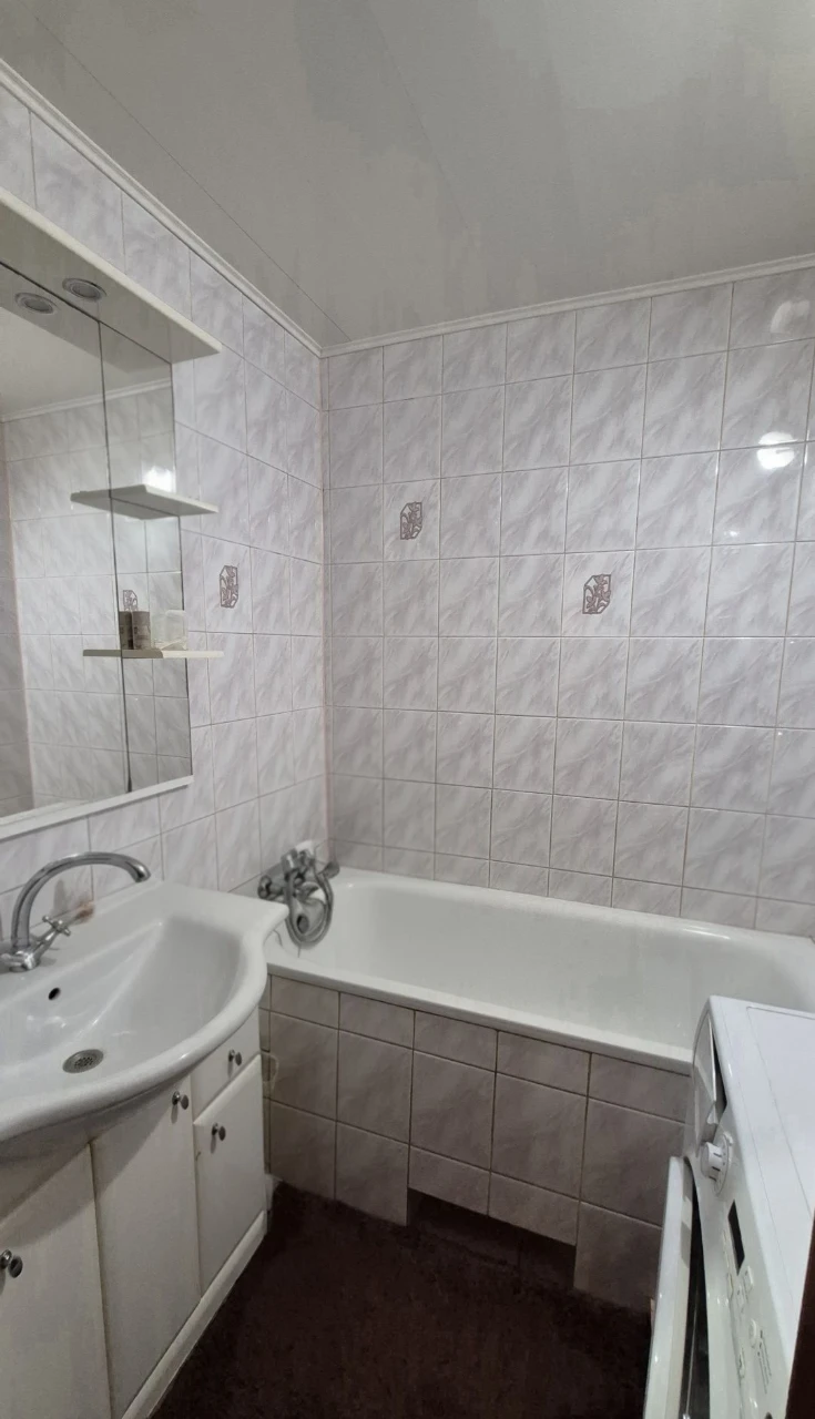 Жоржина - продаж 3к квартири р-н Пивзавод!