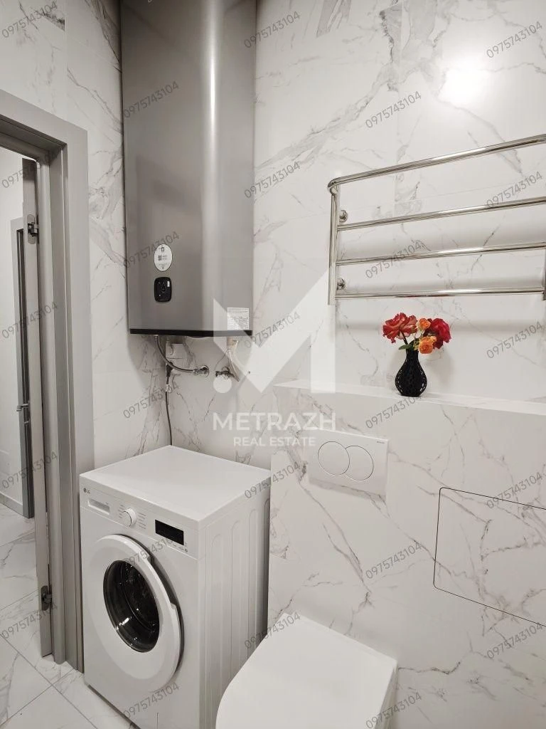 Продаж 1 кімнатна ЖК Кришталеві Джерела, вул. Метрологічна 1