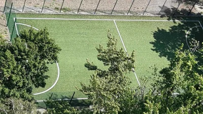Найближчі станції метро Мінська, Героїв Дніпра вул. Полярна