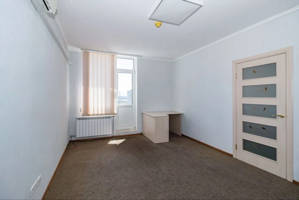Без комисии! Продам 2к 61м2 на Гмыри, 4. Осокорки. Позняки