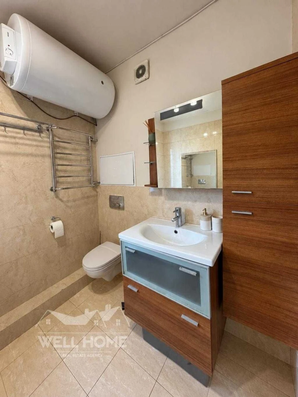 Продаж 2к квартири, вул.  Урлівська, 30, м. Київ -  Без комі
