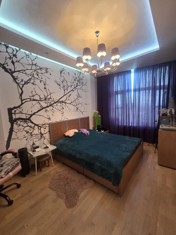 Парково-Сирецька 4в, будинок  бізнес-класу, панорамний вигля
