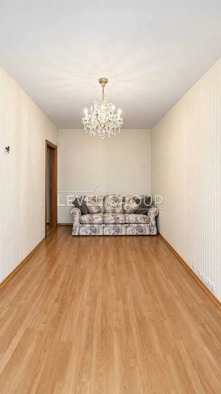 Продаж 2-кімнатної квартири (62 м2) на Печерську, вул. Дмитр