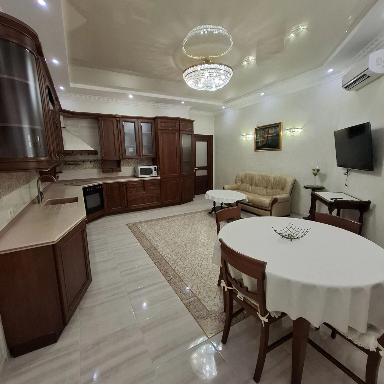 Продаж від власника квартири 105 м кв Жк Панорама на Печерсь