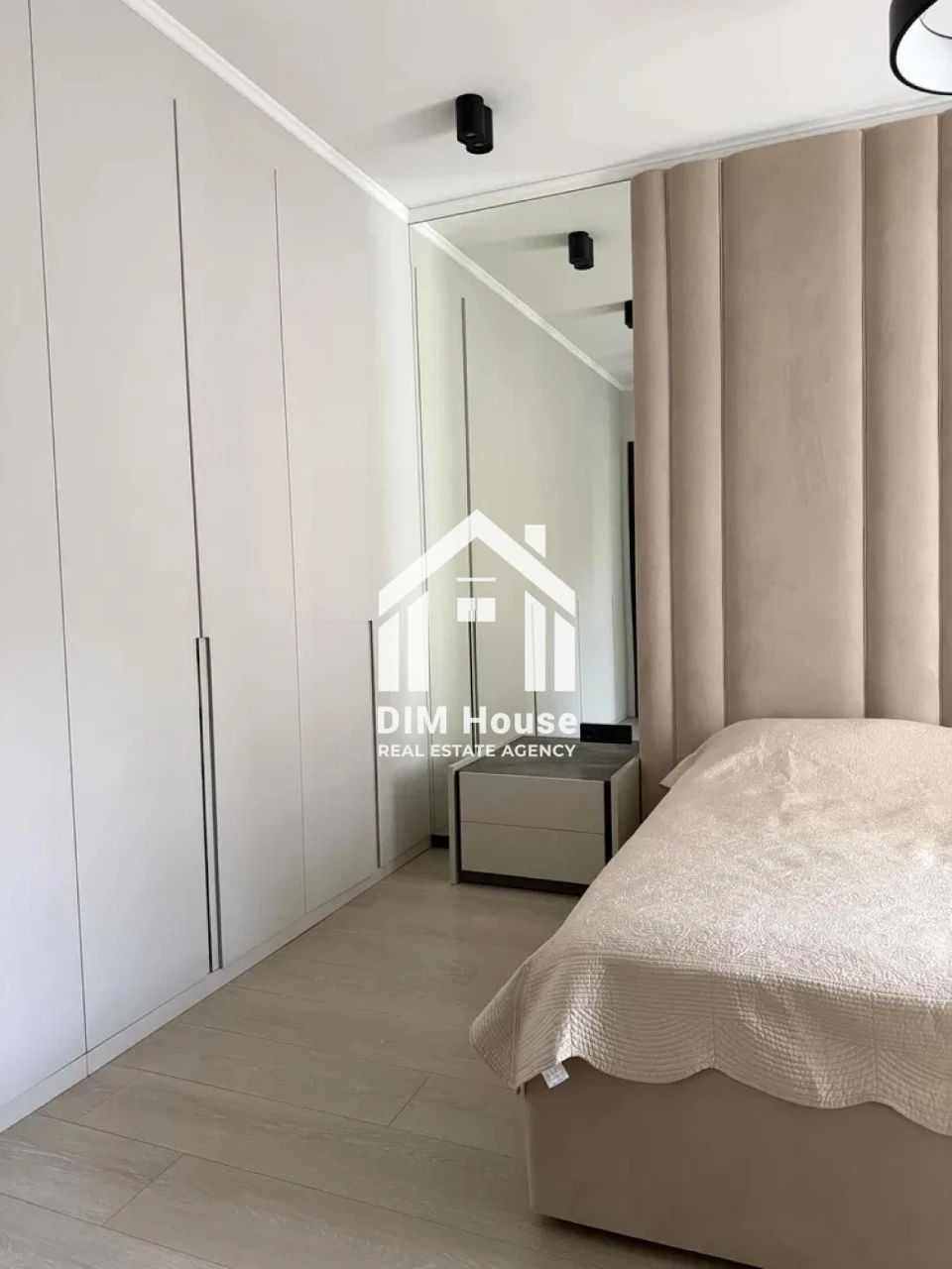 Преміум 3к квартира 82,9 м² з дизайнерським ремонтом | Франц