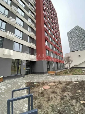 Продаж 2к з ремонтом ЖК Варшавський 3 12й пов Олеся Олександ