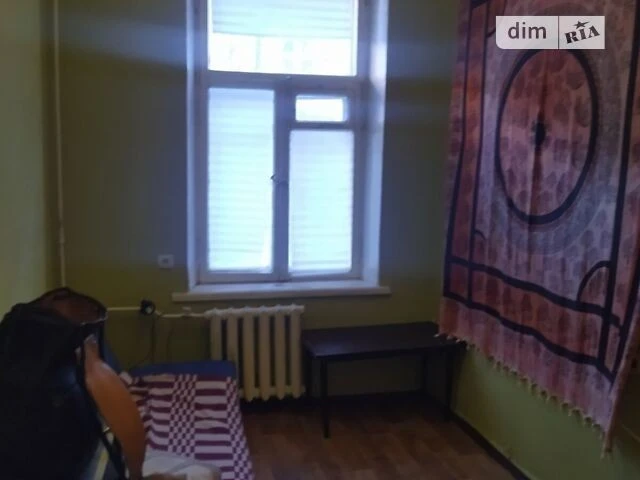Room for sale 98.3 sq. m. on Oleksandra Konyskyi St. 79 •