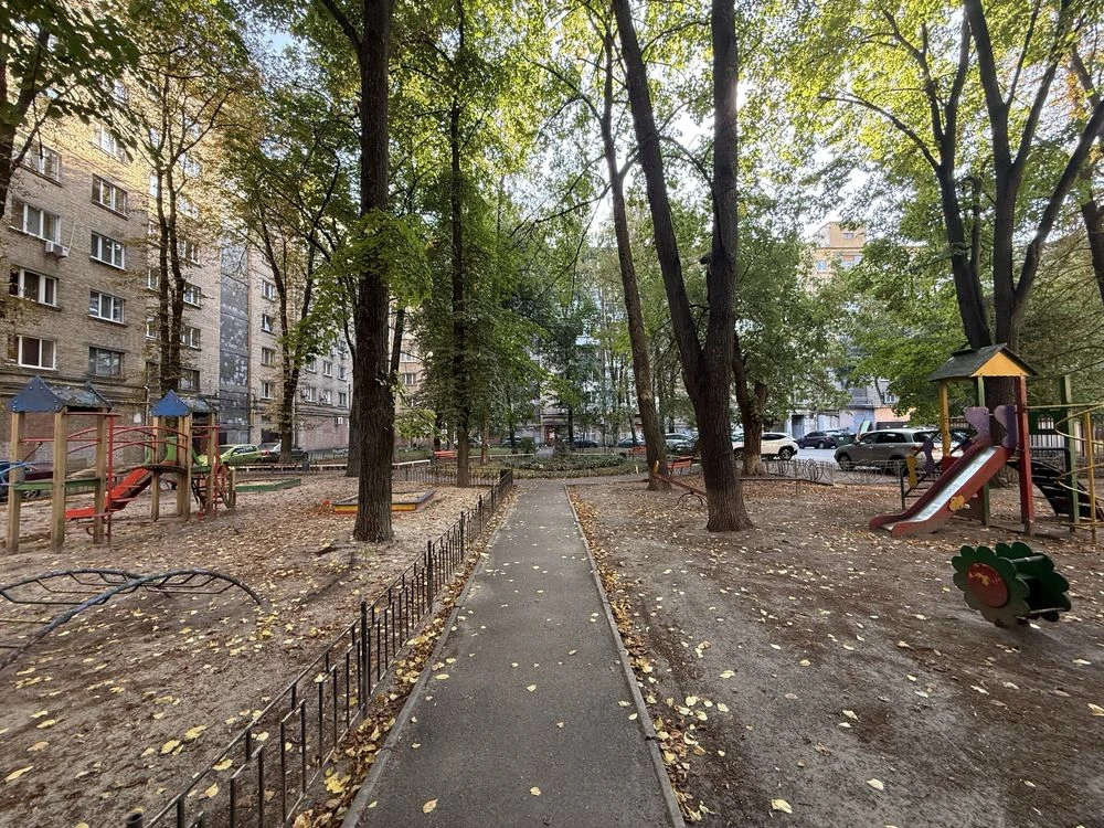 Продаж 1к квартири S=31 м2 вул. Лесі Українки 19