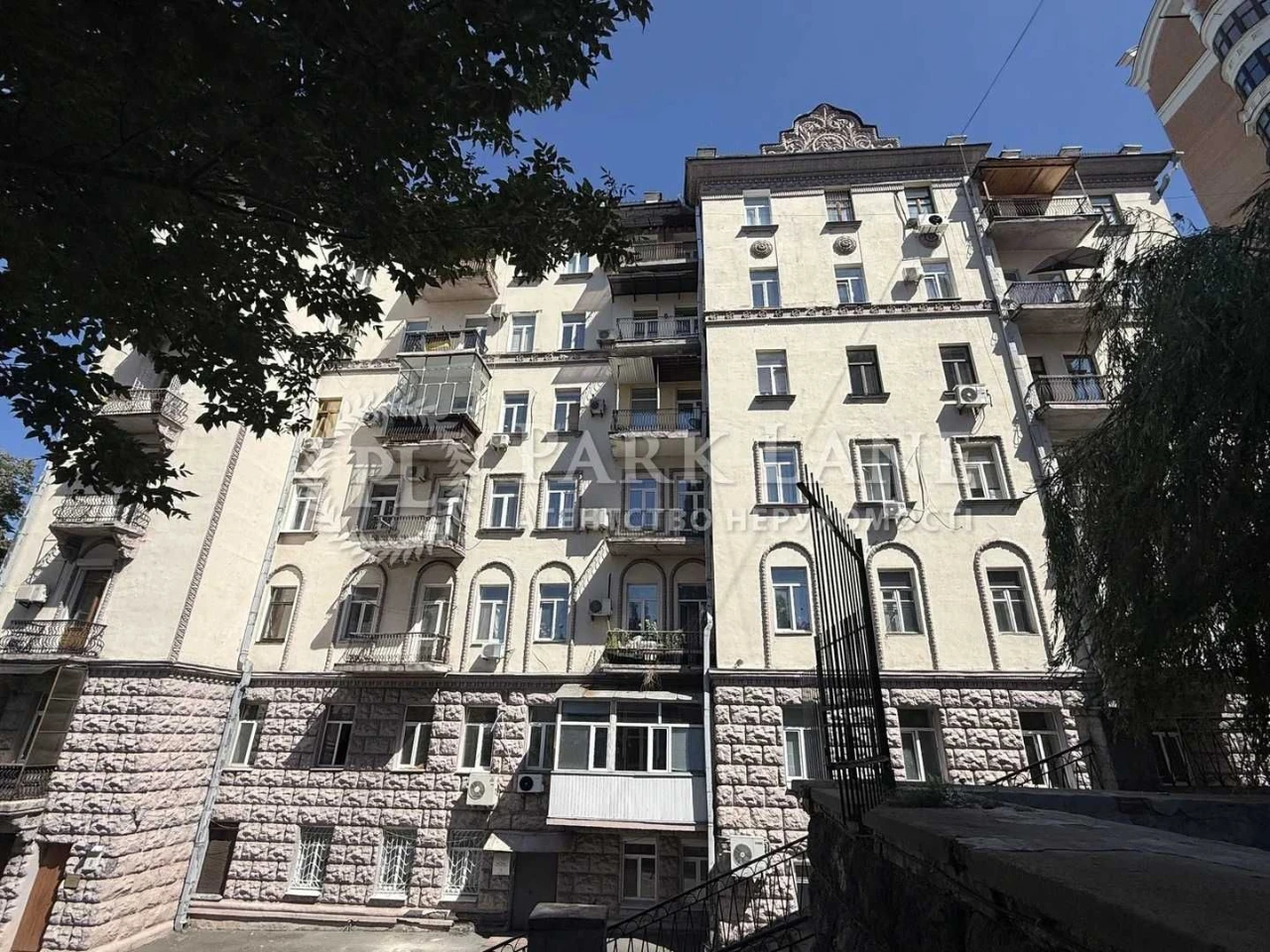 Вишукана 2-к квартира на Хрещатику, Лютераньска, центр, 2 ro