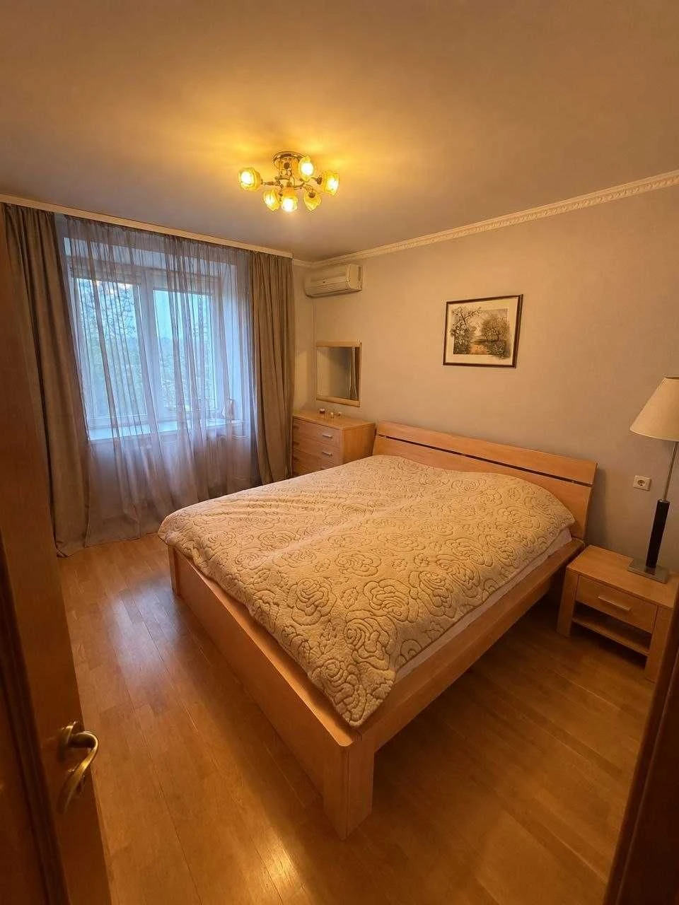 Продажа 3 кім. 85м2 вул. Василя Верховинця 10, ремонт.