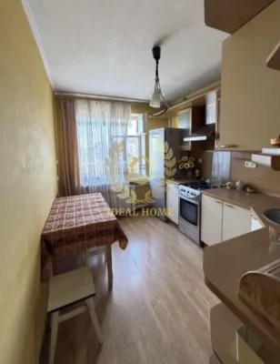 Продаж 2к. квартири метро Вокзальна Солом'янський район