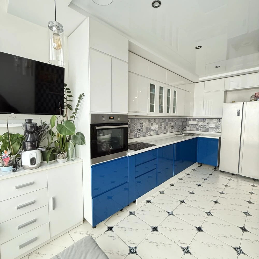 Продам 2-к квартиру 74 кв м Позняки Драгоманова 2