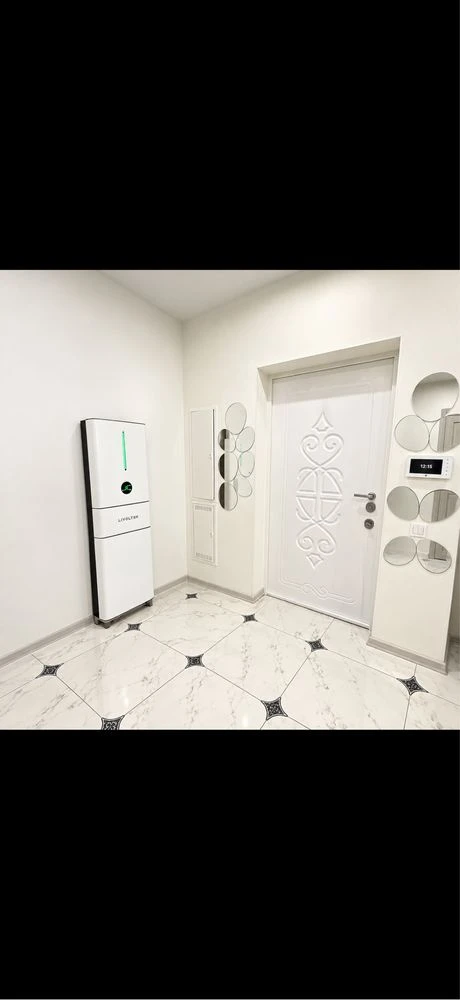 Продам 2-к квартиру 74 кв м Позняки Драгоманова 2