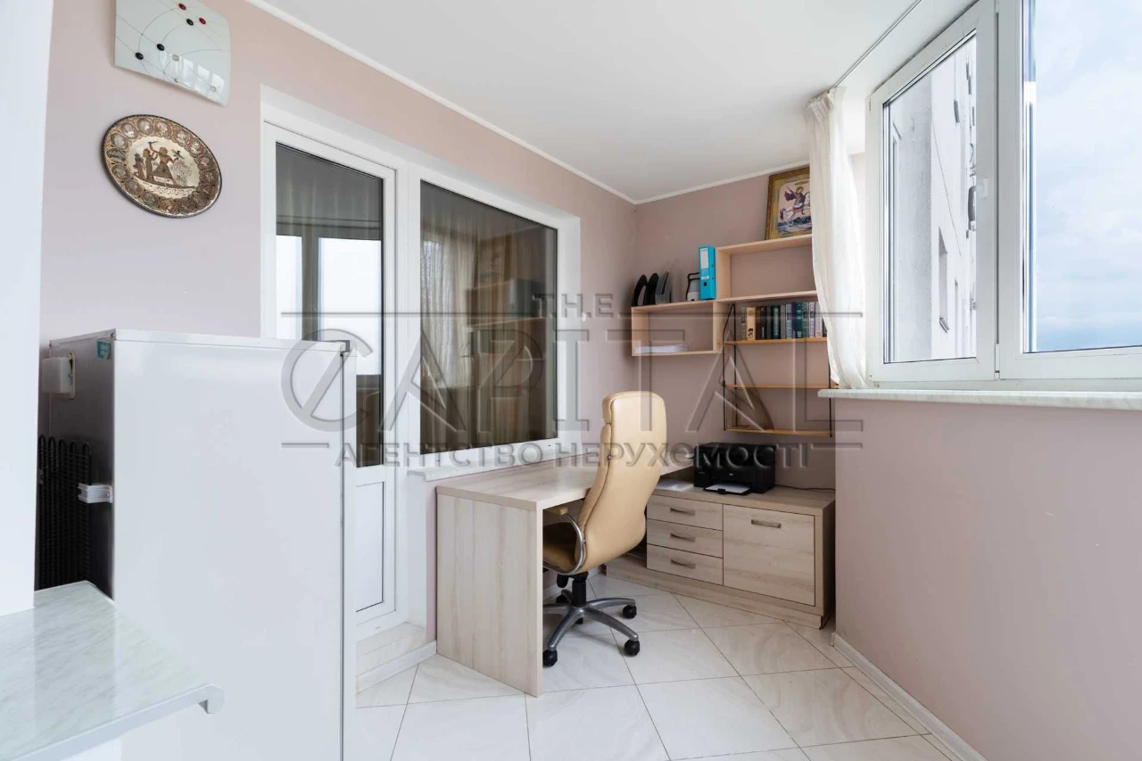 3 кім квартира 95 м² Позняки Школа, садок та озеро поруч  еО