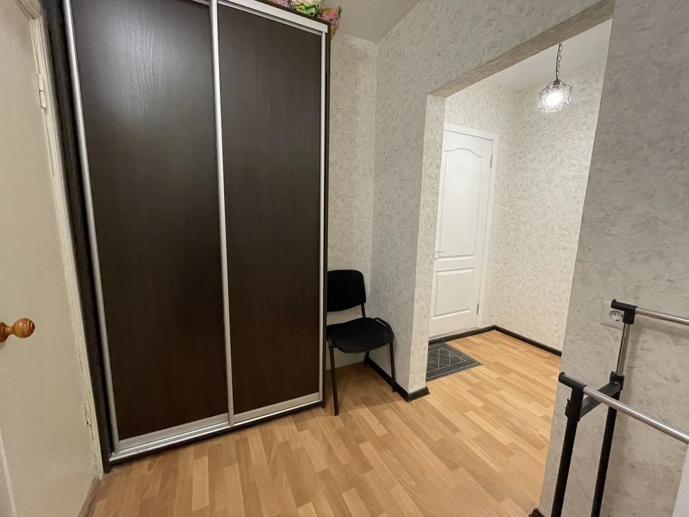 Продаж 1 -к квартири, вул. Автозаводська, Оболонь.