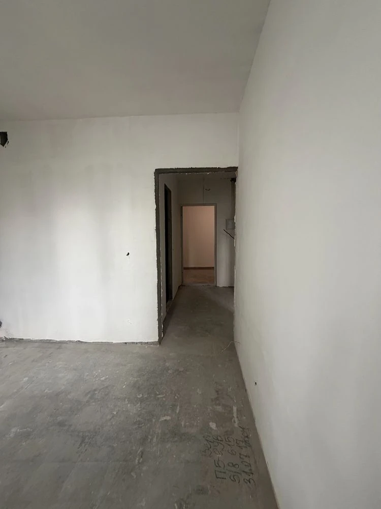 ЖК Патріотика. 3 поверх. Генератор. Гмирі 22Б. ЄОселя, Серти