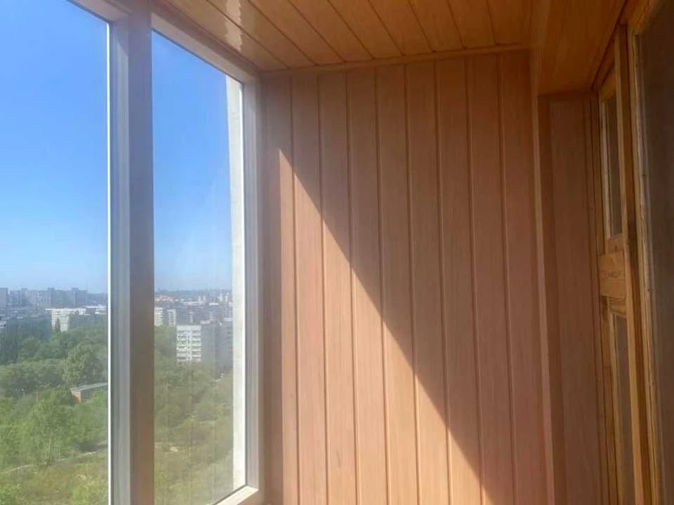 Apartment. Kharkiv, Natalia Uzhviy St.