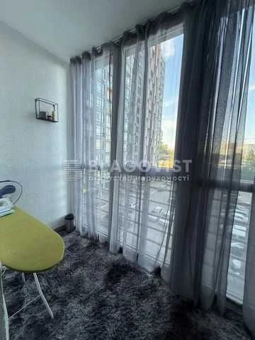 Продам 1-кімн.квартиру Ракетна,24   32.6кв.м ЖК"Олімпійське