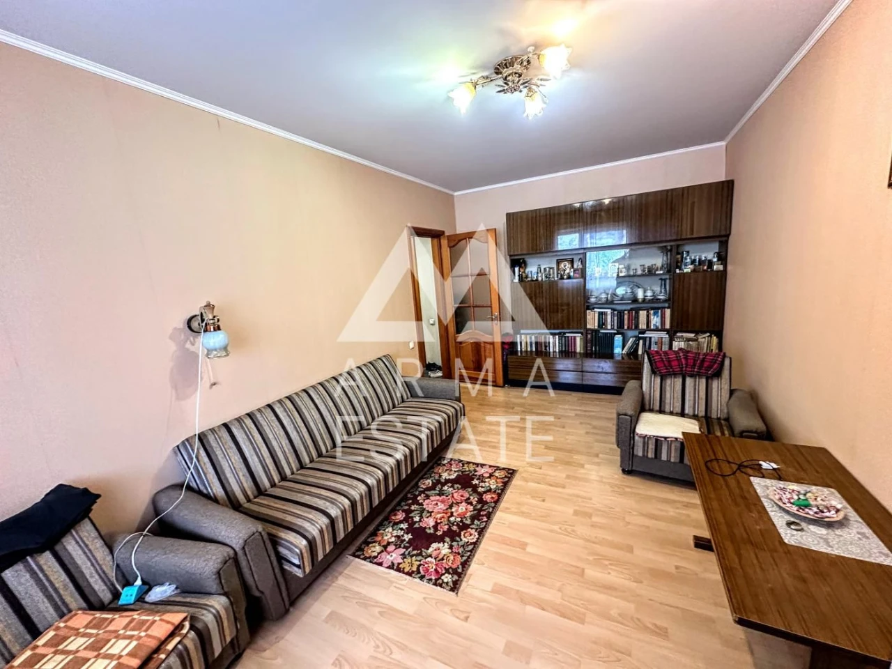 Продаж 2к. квартира Заболотного 90, метро Теремки, Глушкова