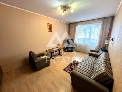 Продаж 2к. квартира Заболотного 90, метро Теремки, Глушкова