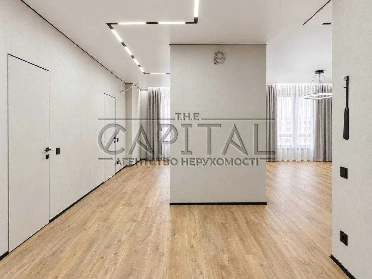 Продаж квартир ЖК Seven Севен З ремонтом 62 м2 Низький повер