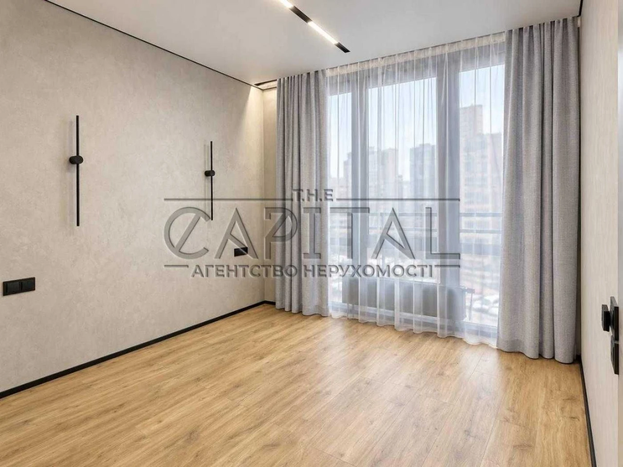 Продаж квартир ЖК Seven Севен З ремонтом 62 м2 Низький повер