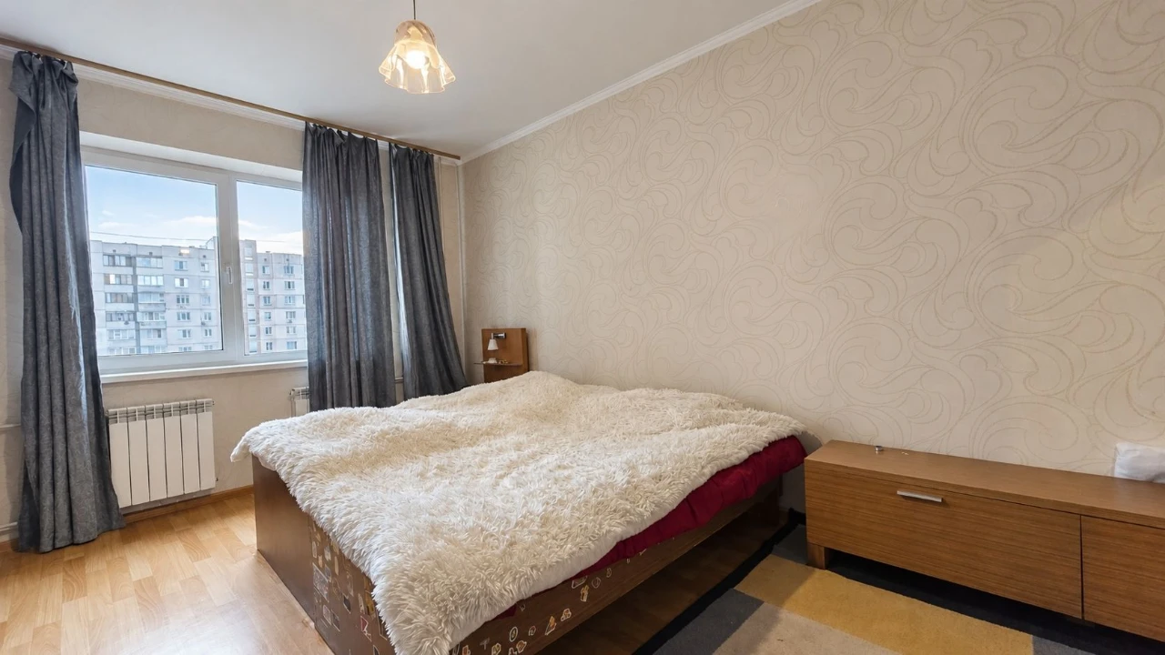 Продаж 3-кімнатна на Позняках | 6 поверх | 2 балкони | меблі